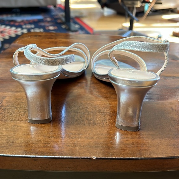 Nina Dress Sandal - Picture 4 of 5